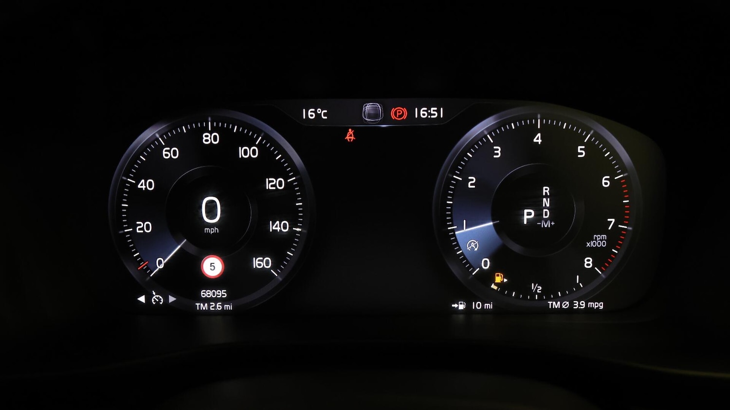 Used Volvo XC40 2019 for sale - 76269615: Photo 11