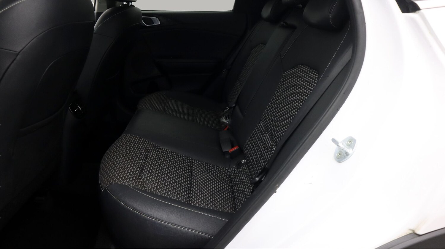 Used Kia XCeed 2022 for sale - 77802199: Photo 16