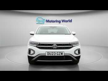 Used Volkswagen T-Roc 2023 for sale - 74809776: Photo
