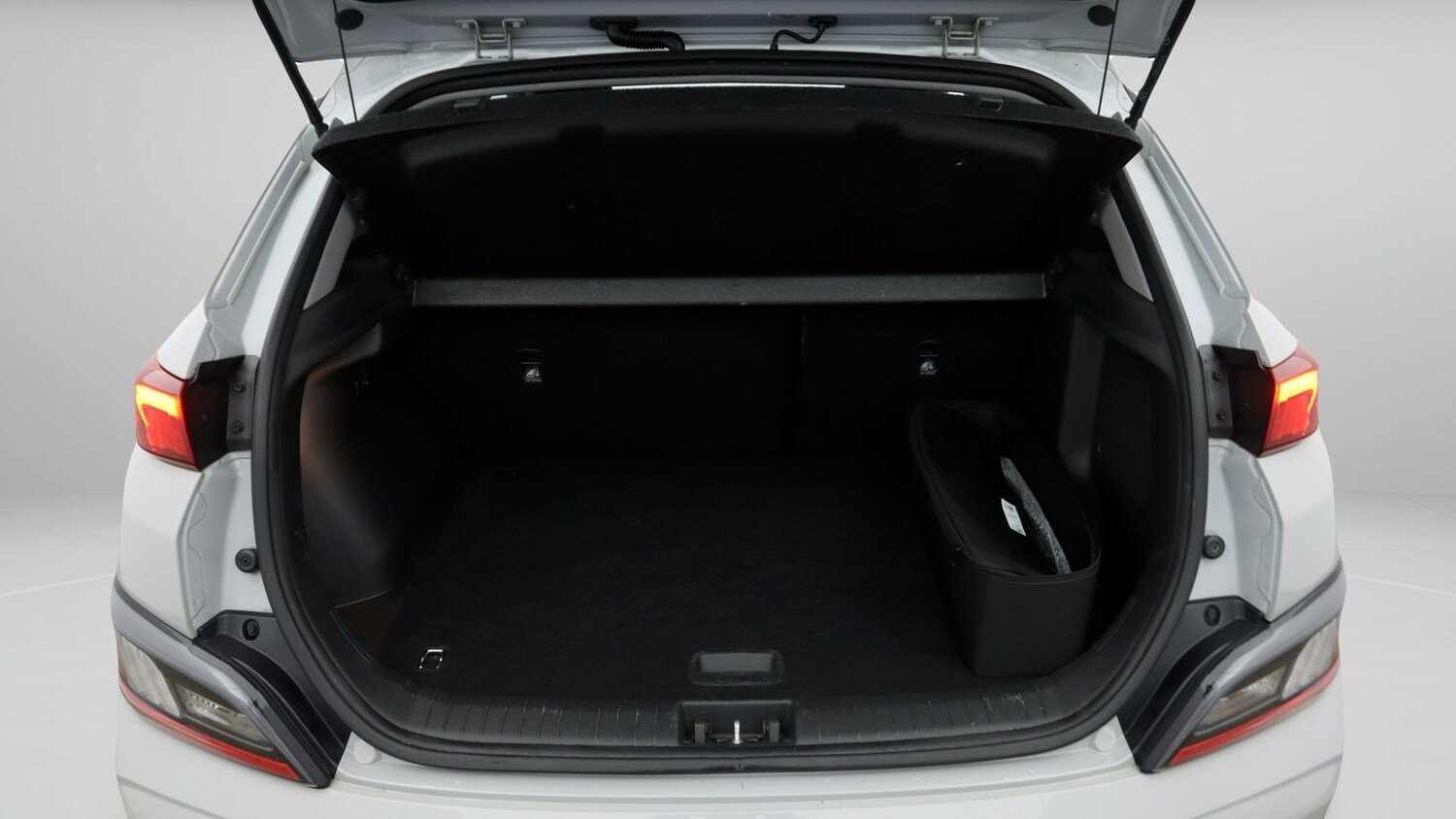 Used Hyundai KONA 2022 for sale - 77938638: Photo 17