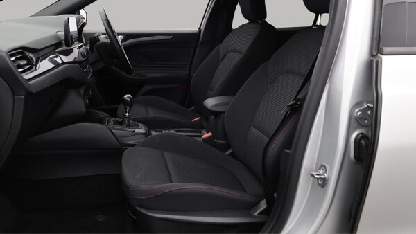 Used Ford Focus 2019 for sale - 76251328: Photo 15