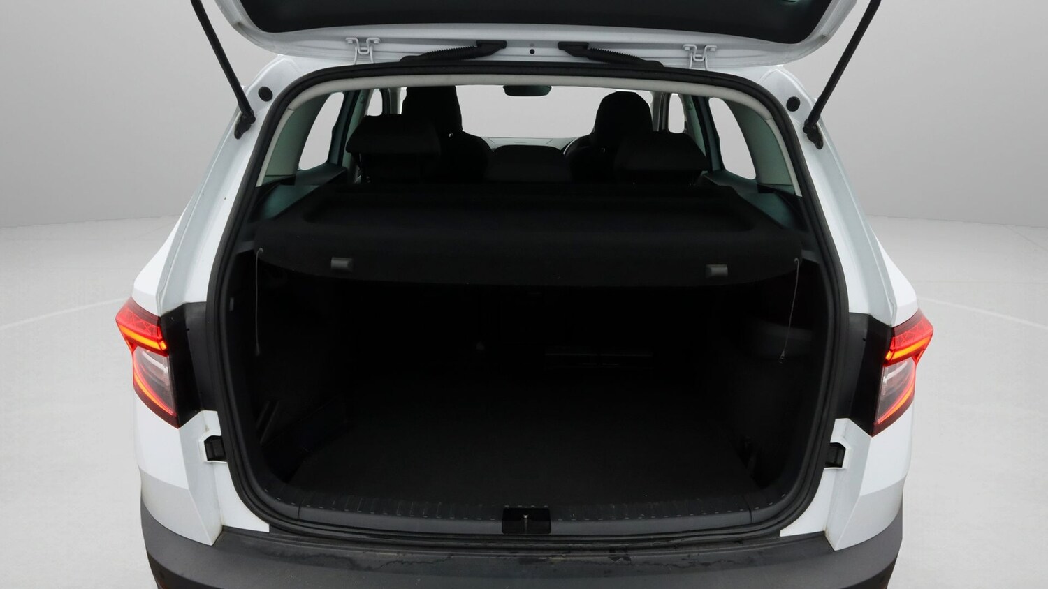 Used Skoda Karoq 2021 for sale - 77619294: Photo 17