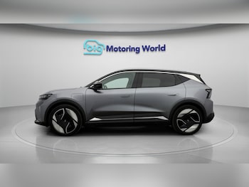 Used Renault Scenic E-Tech 2024 for sale - 77181463: Photo