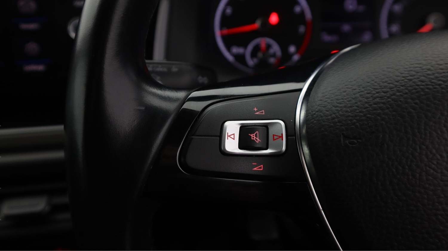 Used Volkswagen Polo 2020 for sale - 77610530: Photo 20