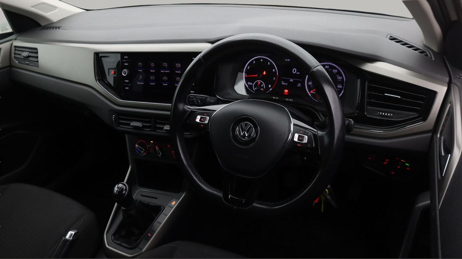 Used Volkswagen Polo 2020 for sale - 77610530: Photo 9