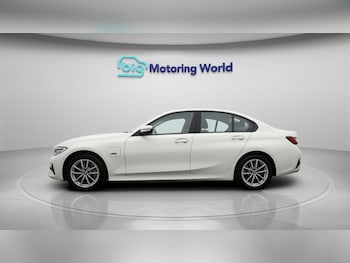 Used BMW 3 Series 2021 for sale - 77525232: Photo