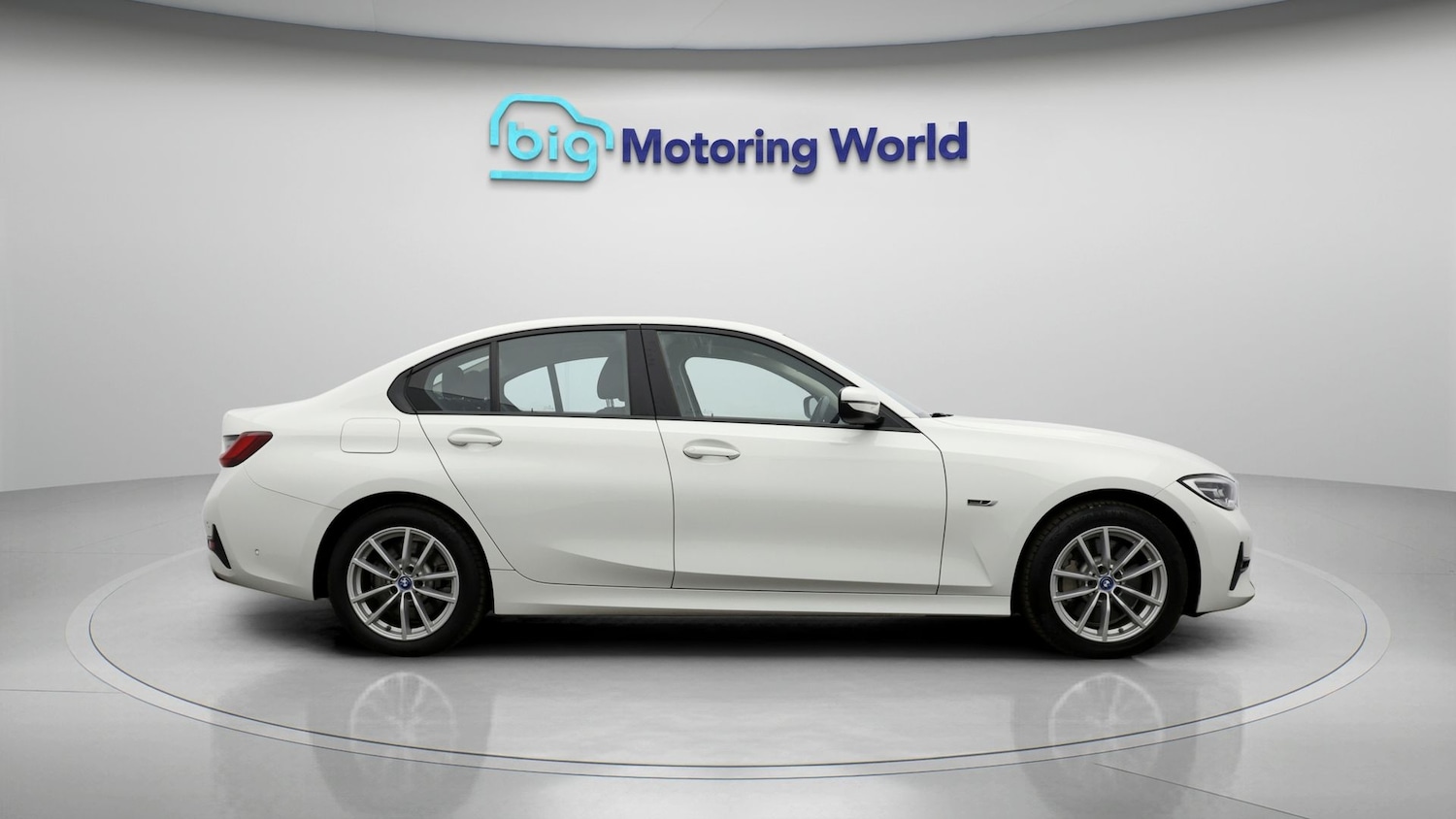 Used BMW 3 Series 2021 for sale - 77525232: Photo 8