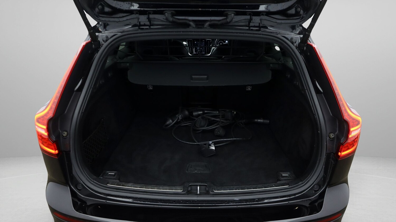 Used Volvo V60 2022 for sale - 77736272: Photo 17