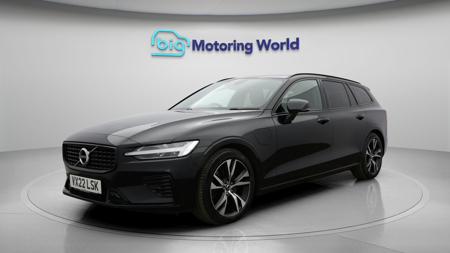 Used Volvo V60 2022 for sale - 77736272: Photo 3