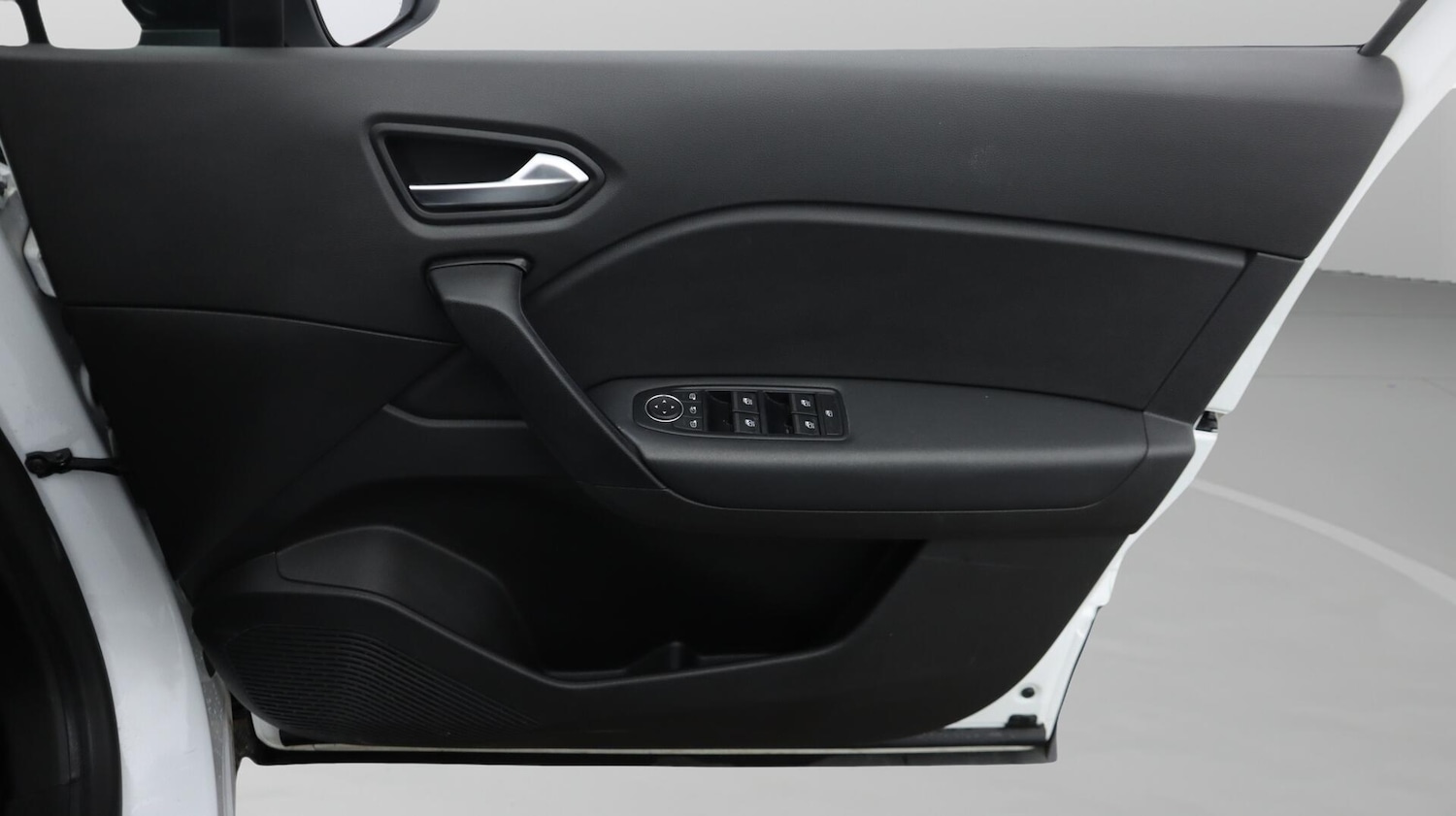 Used Renault Captur 2021 for sale - 76714682: Photo 16