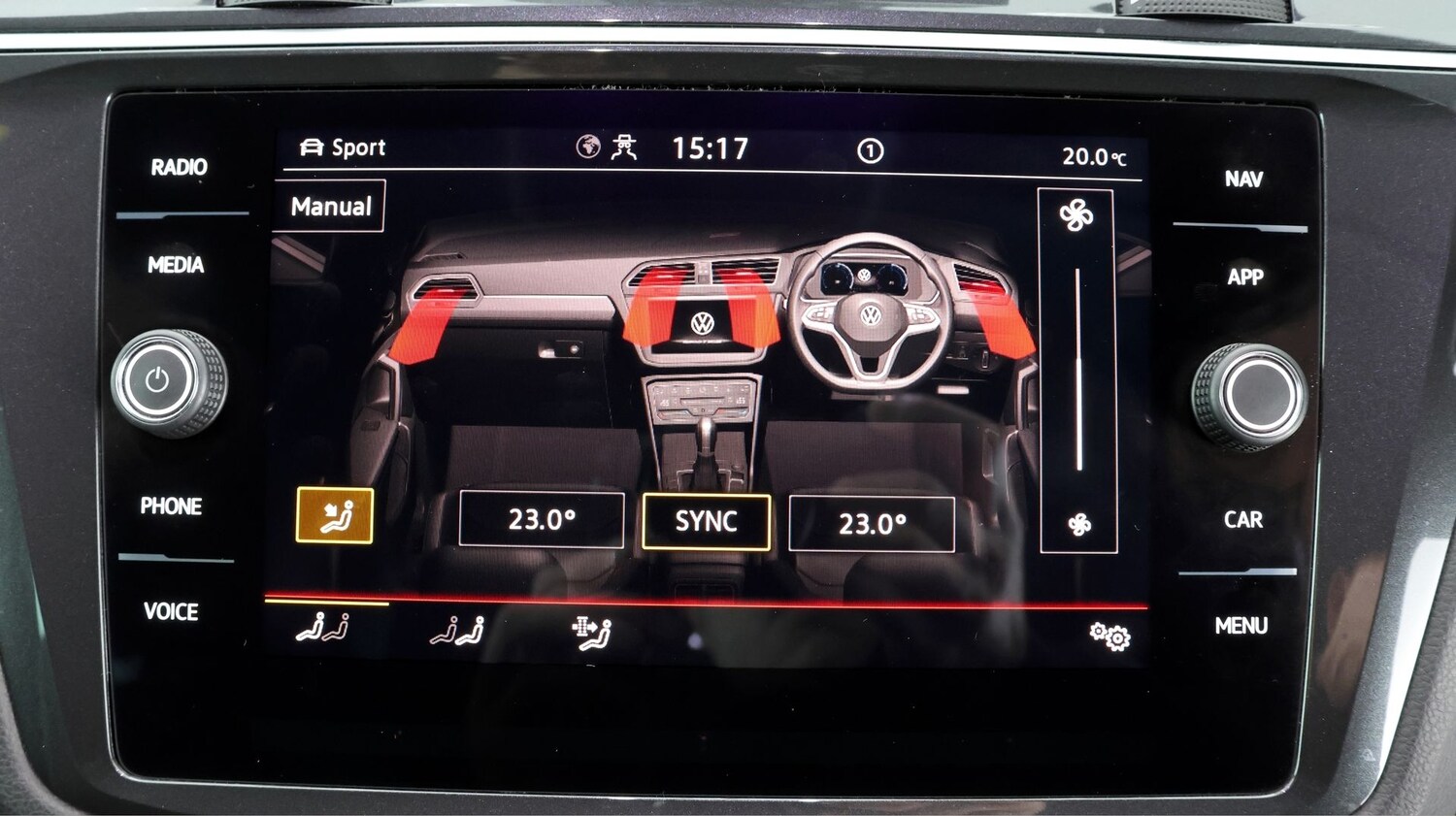 Used Volkswagen Tiguan for sale - 77283549: Photo 12