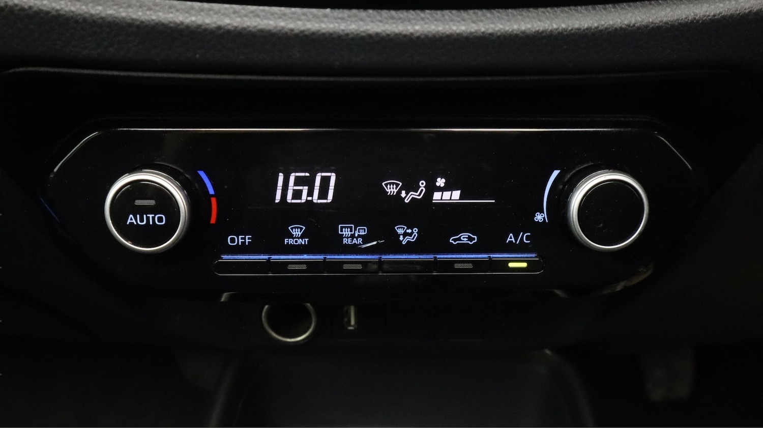 Used Toyota Aygo X for sale - 77994489: Photo 12