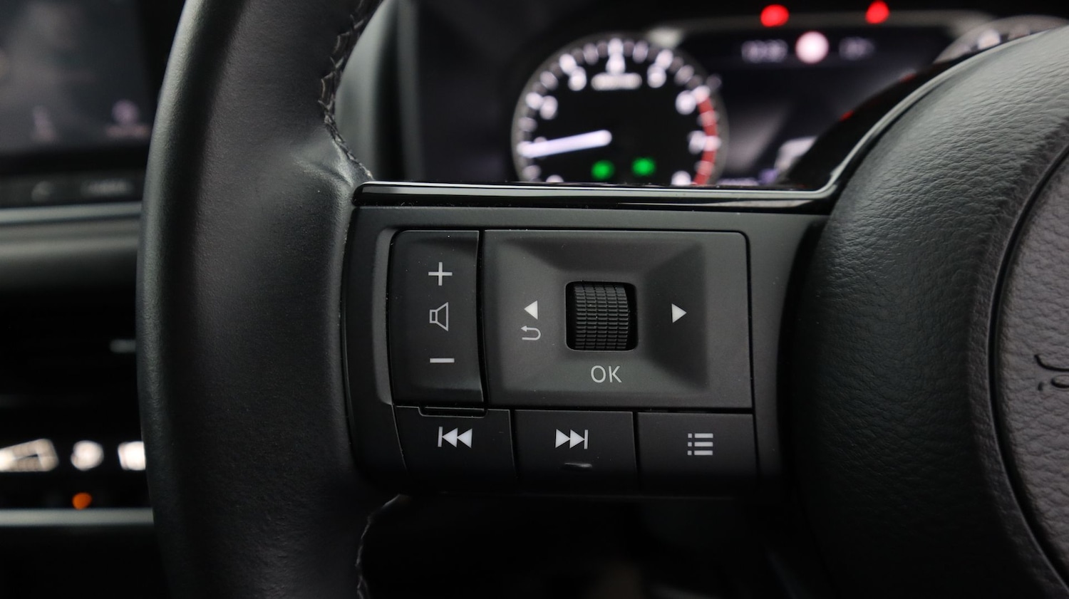 Used Nissan Qashqai for sale - 78155483: Photo 23