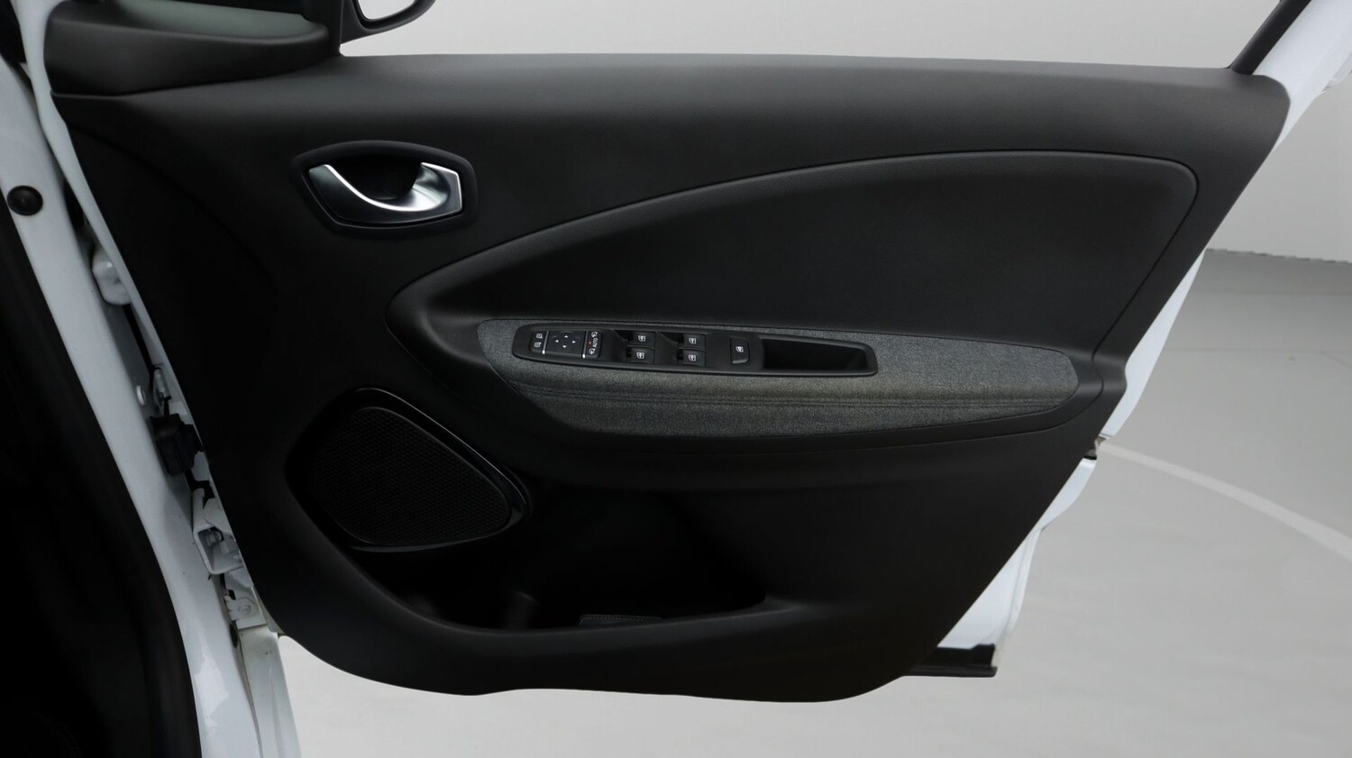 Used Renault Zoe 2021 for sale - 78169100: Photo 15