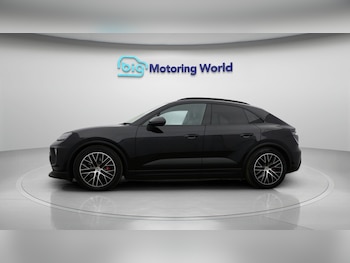 Used Porsche Macan 2025 for sale - 79527978: Photo