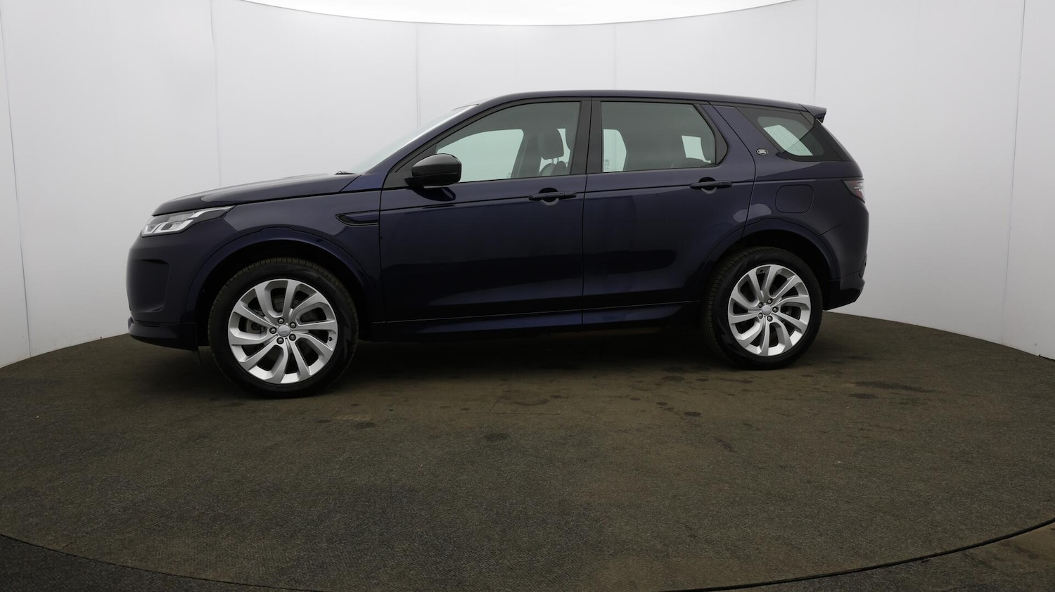 Used Land Rover Discovery Sport 2022 for sale - 76138009: Photo 15