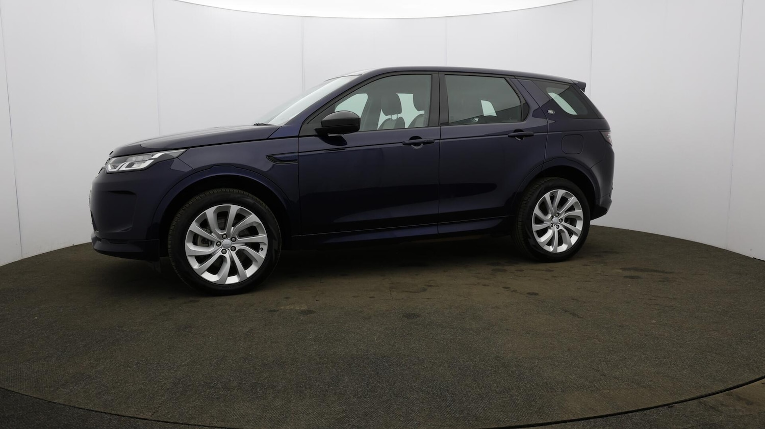 Used Land Rover Discovery Sport 2022 for sale - 76138009: Photo 16