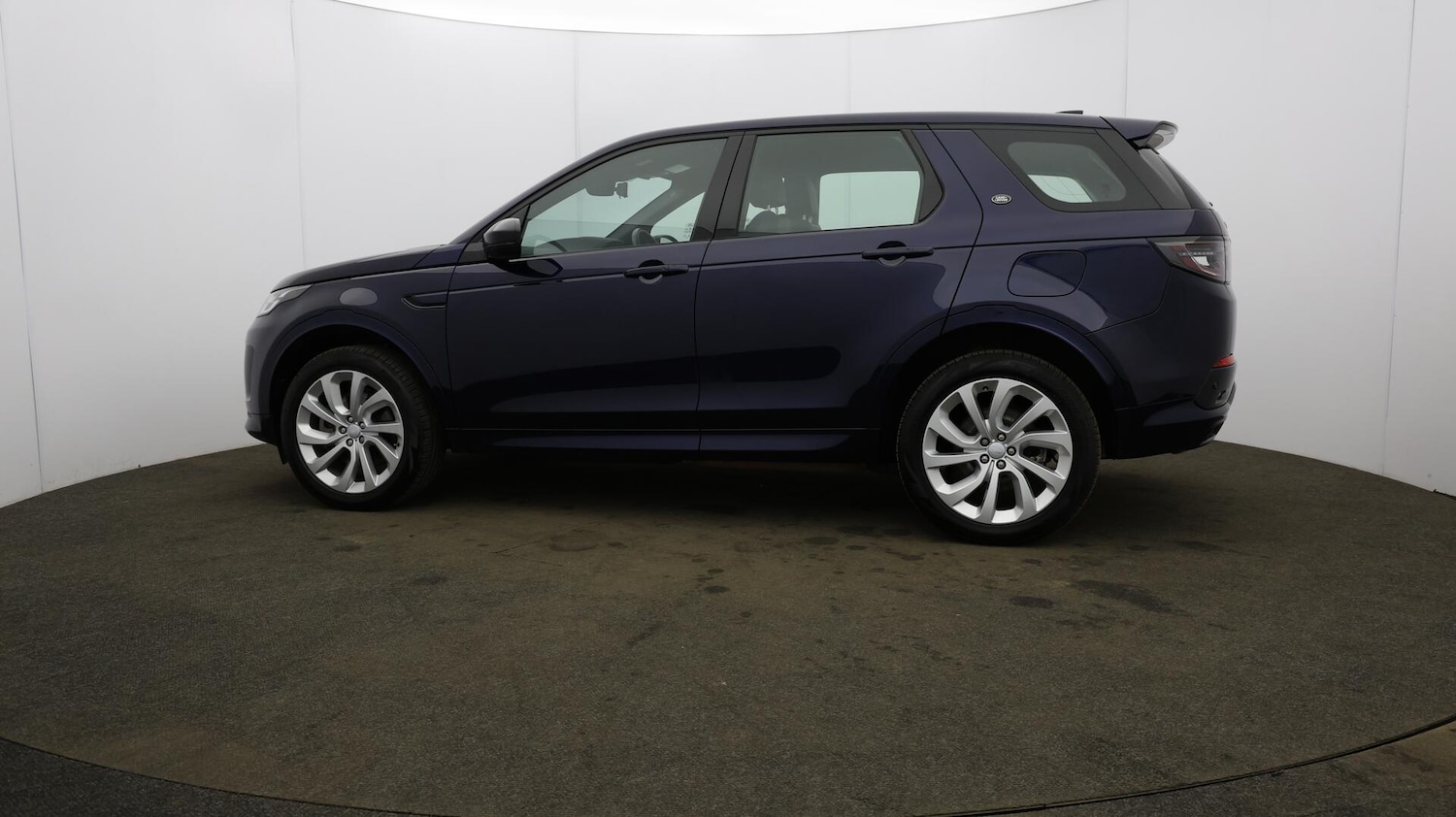 Used Land Rover Discovery Sport 2022 for sale - 76138009: Photo 50