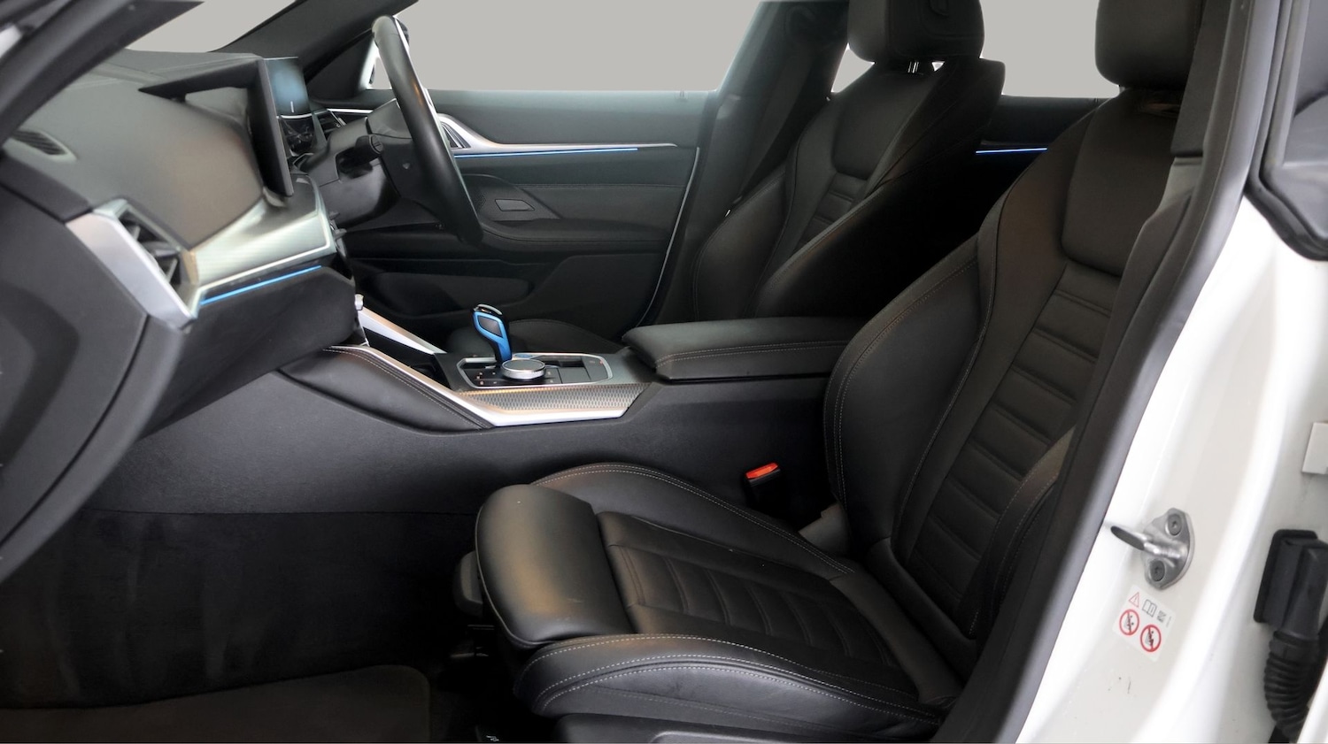 Used BMW i4 2022 for sale - 77675810: Photo 14