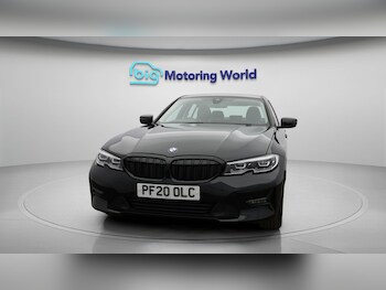 Used BMW 3 Series 2020 for sale - 77329335: Photo