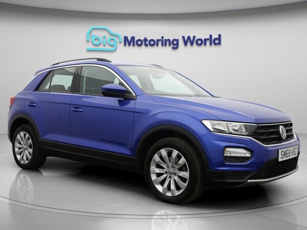 Used Volkswagen T-Roc 2019 for sale - 75257413: Photo 1