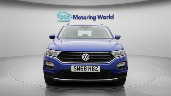 Used Volkswagen T-Roc 2019 for sale - 75257413: Photo 3