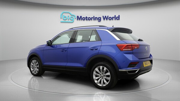 Used Volkswagen T-Roc 2019 for sale - 75257413: Photo 6