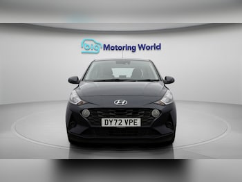 Used Hyundai i10 2022 for sale - 77116465: Photo