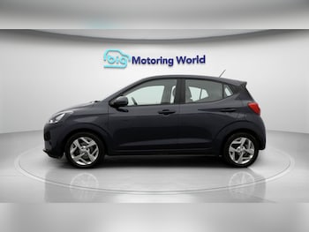 Used Hyundai i10 2022 for sale - 77116465: Photo