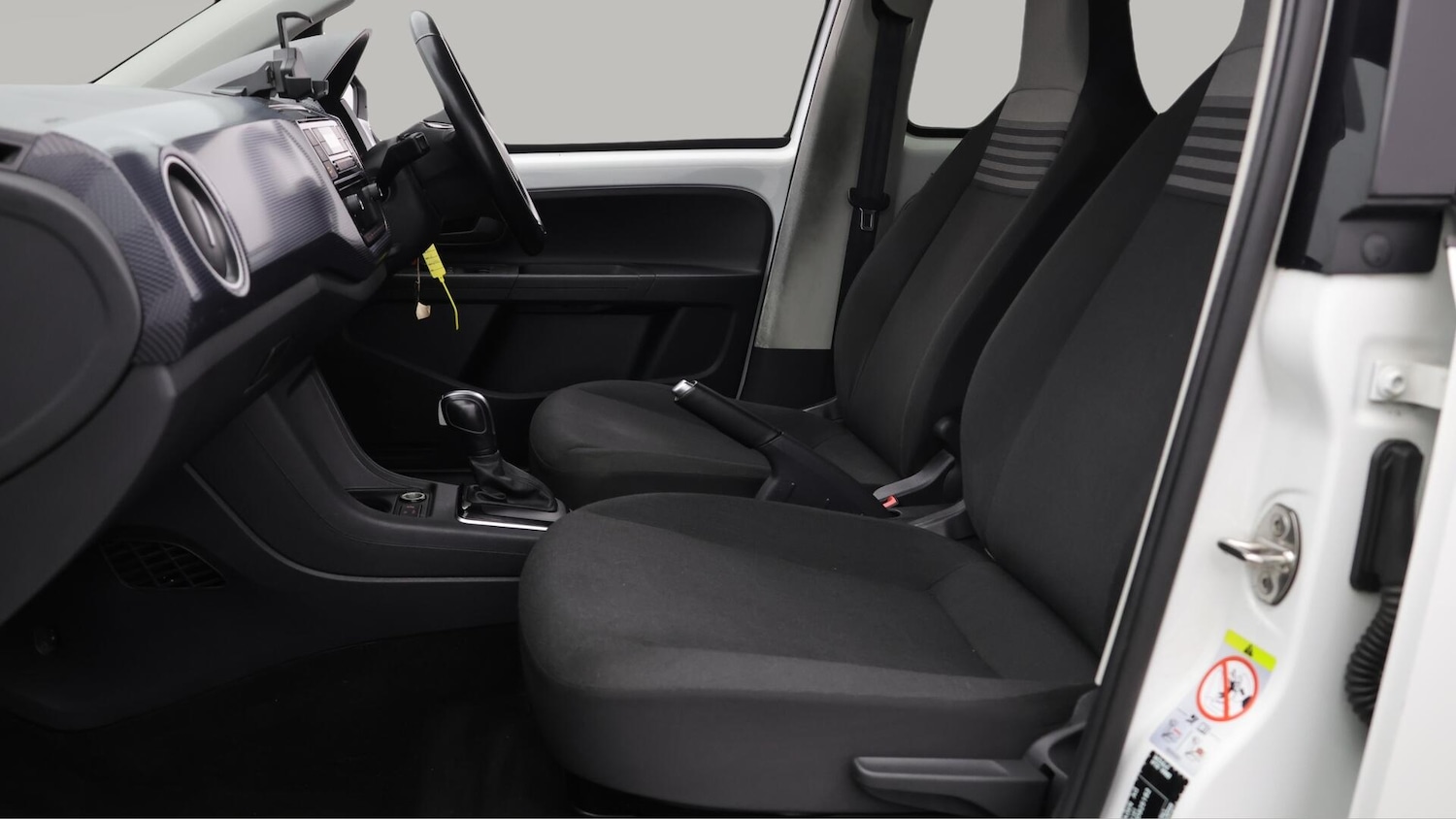 Used Volkswagen up! 2022 for sale - 76071913: Photo 15
