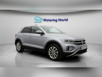 Used Volkswagen T-Roc 2023 for sale - 77505569: Photo