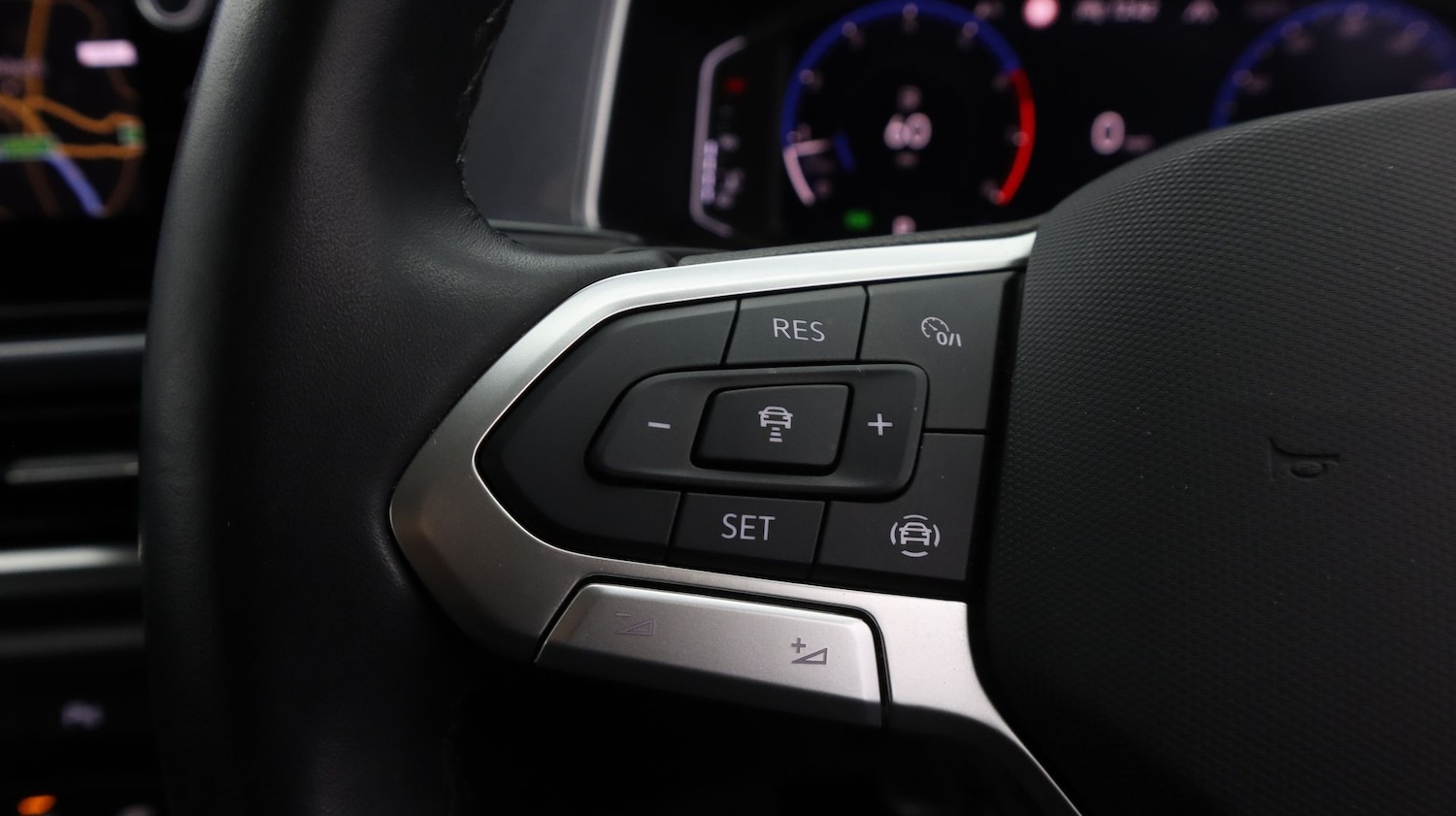 Used Volkswagen T-Roc 2023 for sale - 77505569: Photo 21