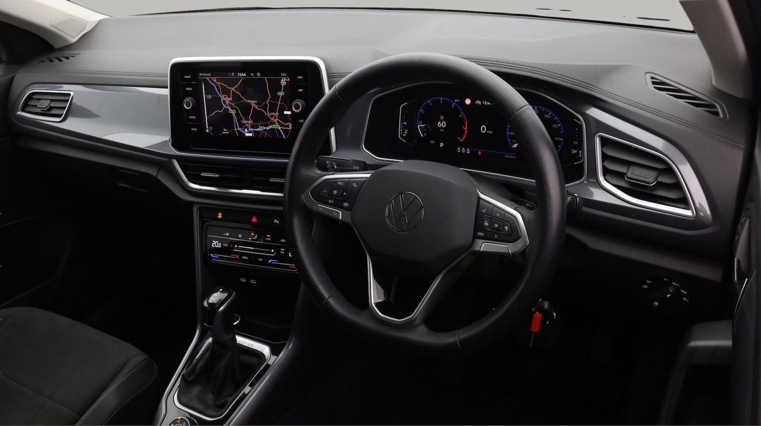 Used Volkswagen T-Roc 2023 for sale - 77505569: Photo 9