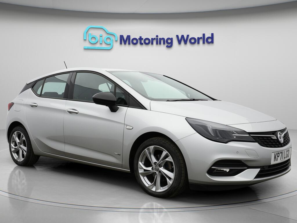 Used Vauxhall Astra 2021 for sale - 76432524: Photo 1
