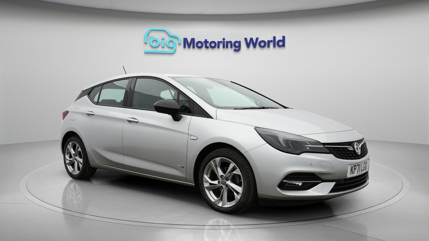 Used Vauxhall Astra 2021 for sale - 76432524: Photo 2