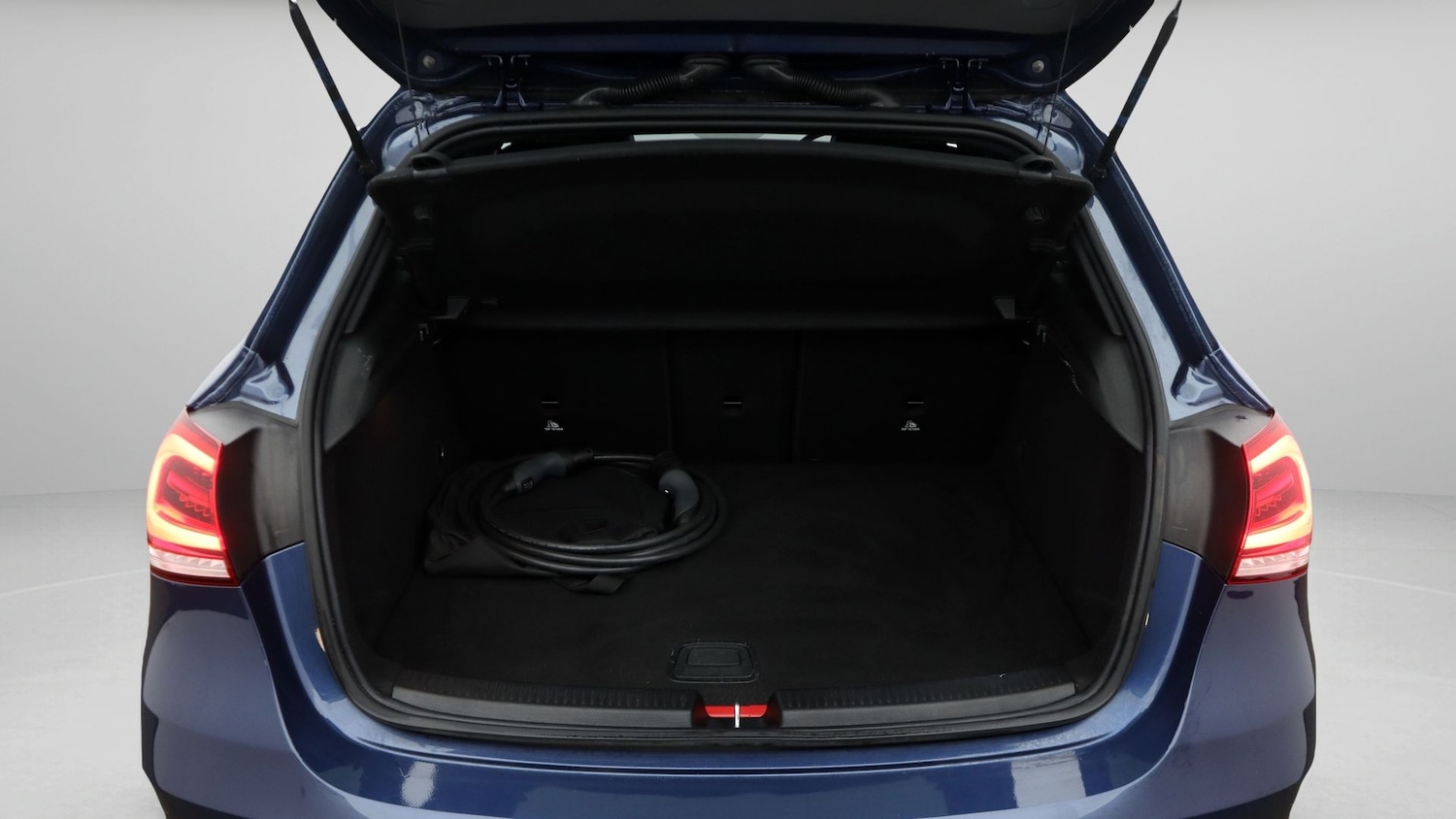 Used Mercedes-Benz A-Class 2023 for sale - 77694602: Photo 17