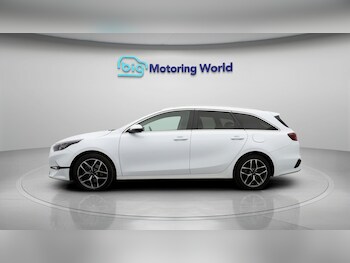 Used Kia Ceed 2022 for sale - 77434995: Photo