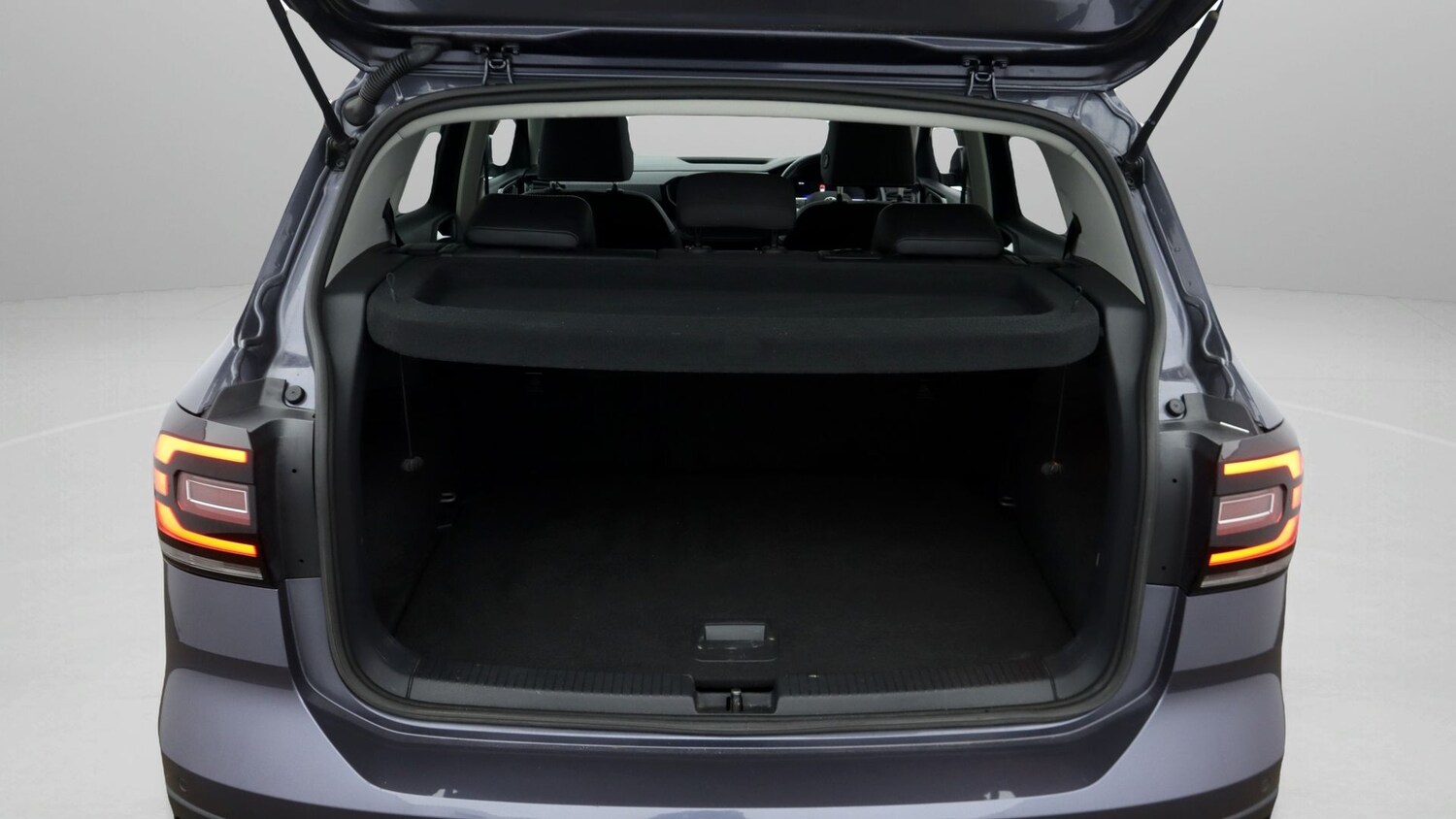 Used Volkswagen T-Cross 2023 for sale - 77900912: Photo 17