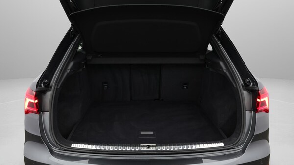 Used Audi Q3 2020 for sale - 76283986: Photo 18