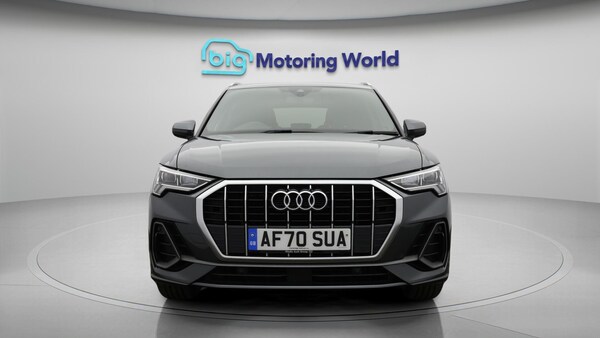Used Audi Q3 2020 for sale - 76283986: Photo 3