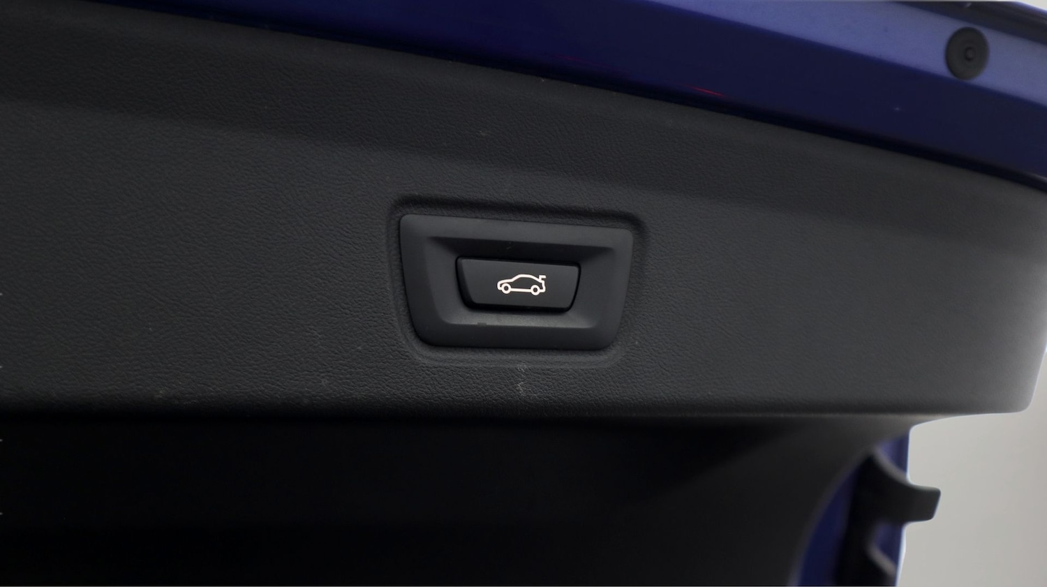 Used BMW i4 2022 for sale - 78011035: Photo 25