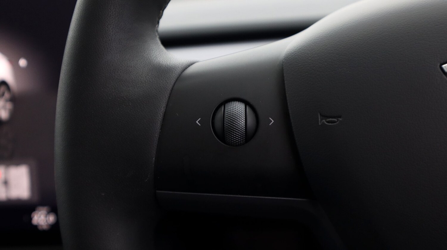 Used Tesla Model Y for sale - 77216411: Photo 24