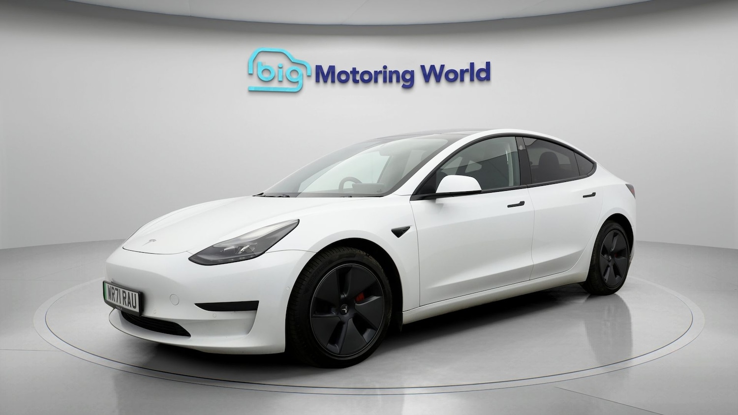 Used Tesla Model 3 2021 for sale - 77610500: Photo 3