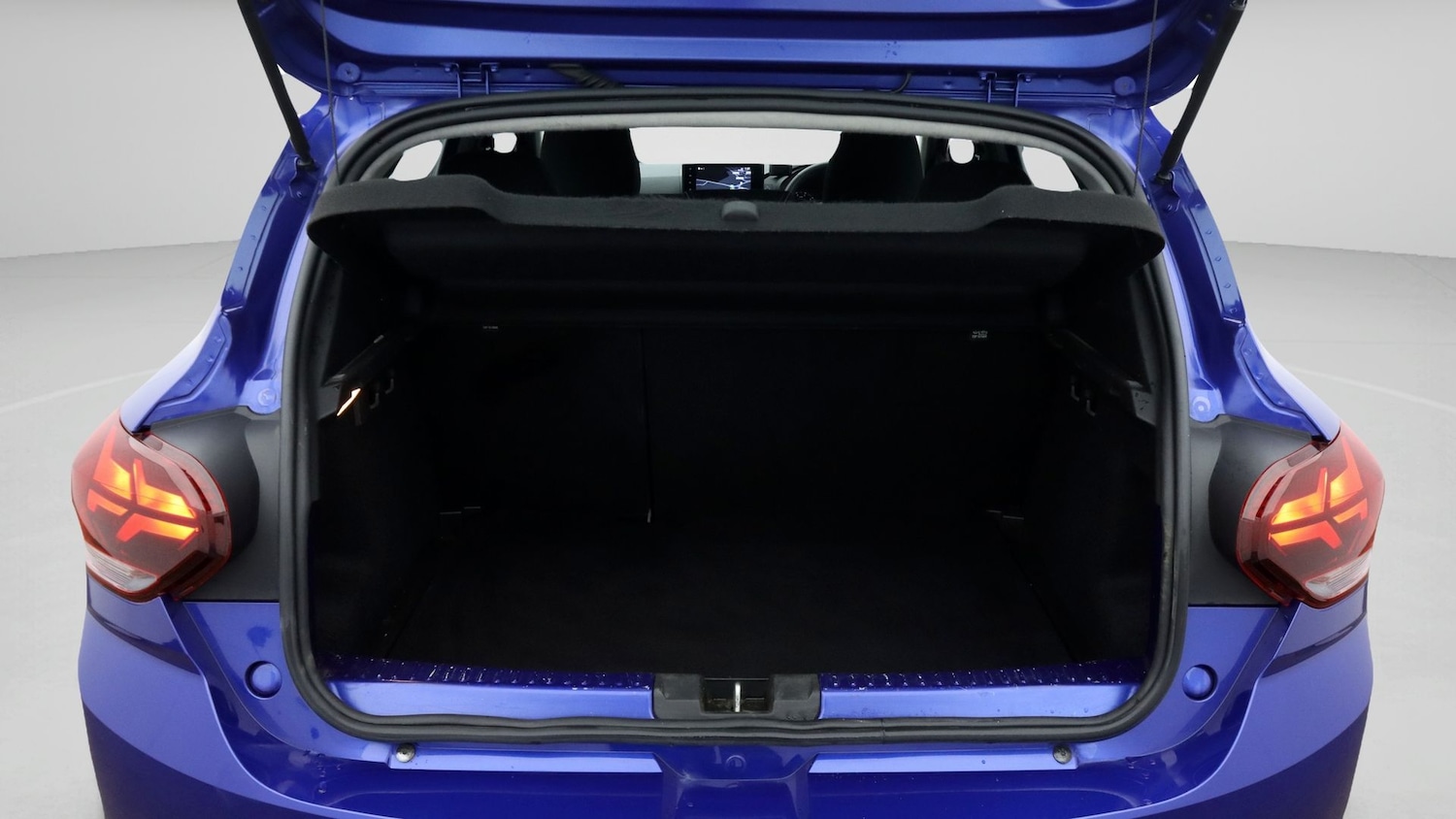 Used Dacia Sandero Stepway 2021 for sale - 78067095: Photo 17