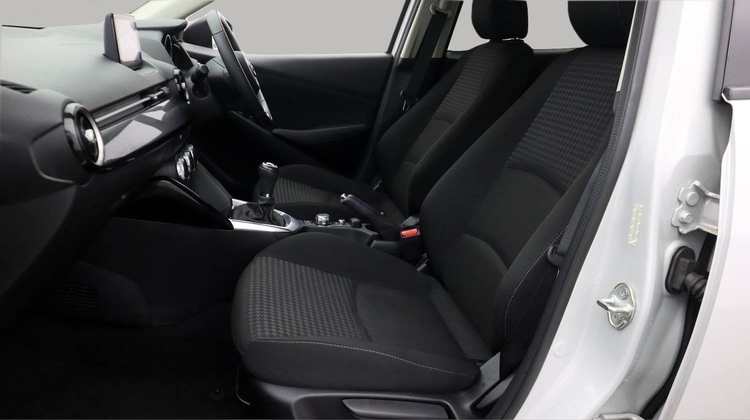 Used Mazda Mazda2 2018 for sale - 77678579: Photo 14