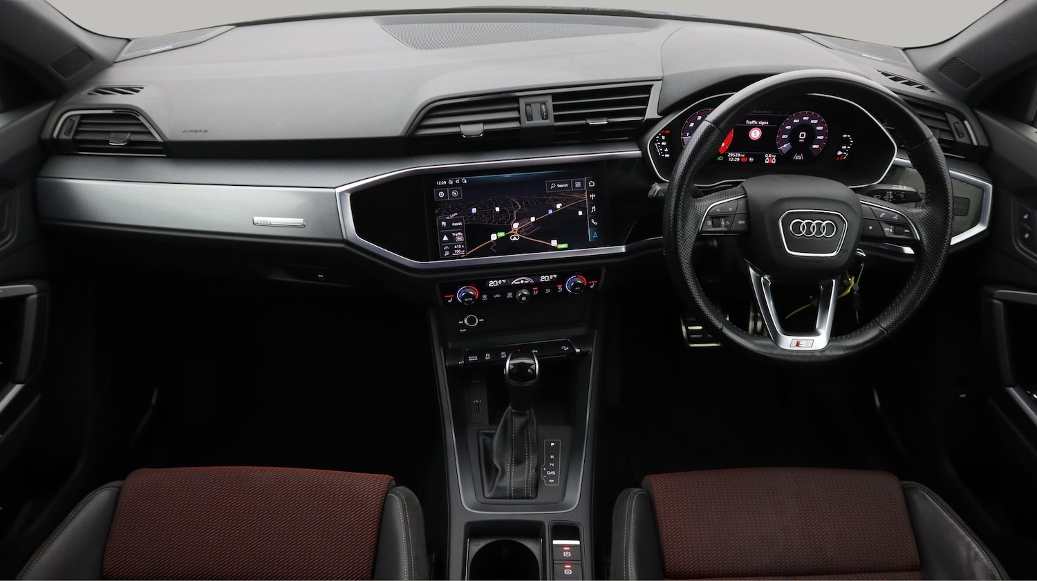 Used Audi Q3 2020 for sale - 77230759: Photo 13