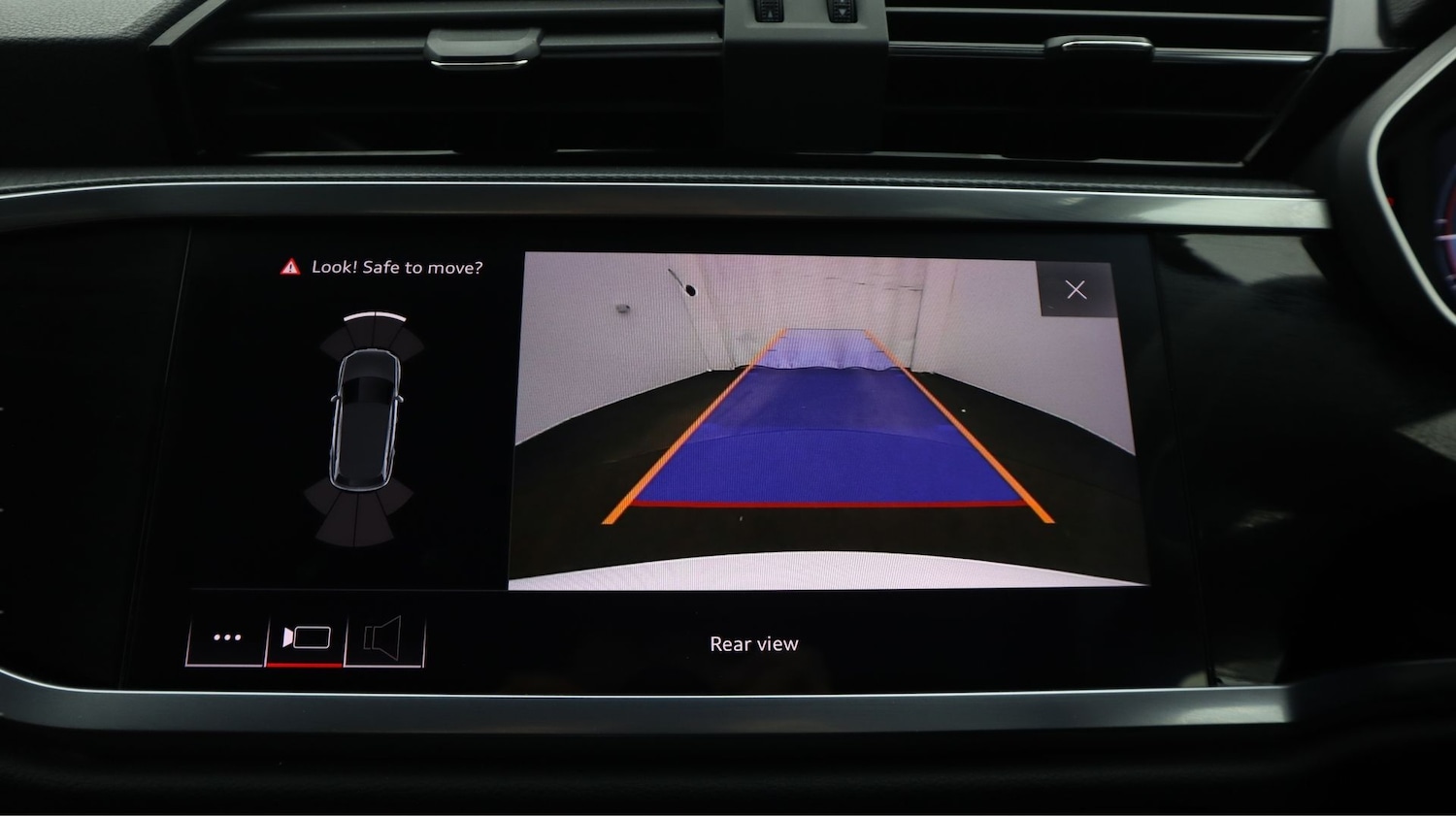 Used Audi Q3 2020 for sale - 77230759: Photo 26