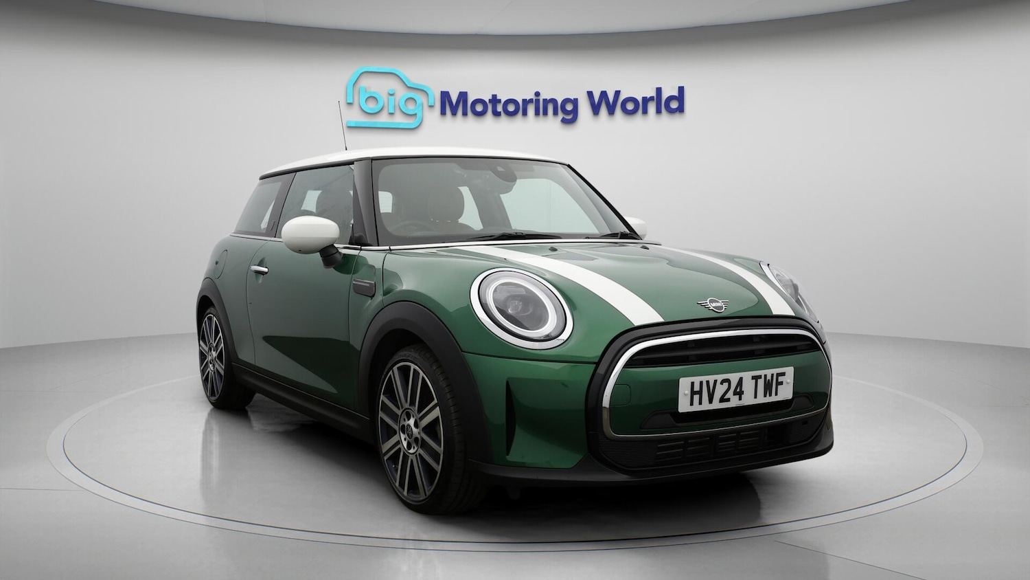 Used MINI Hatch 2024 for sale - 76360265: Photo 2