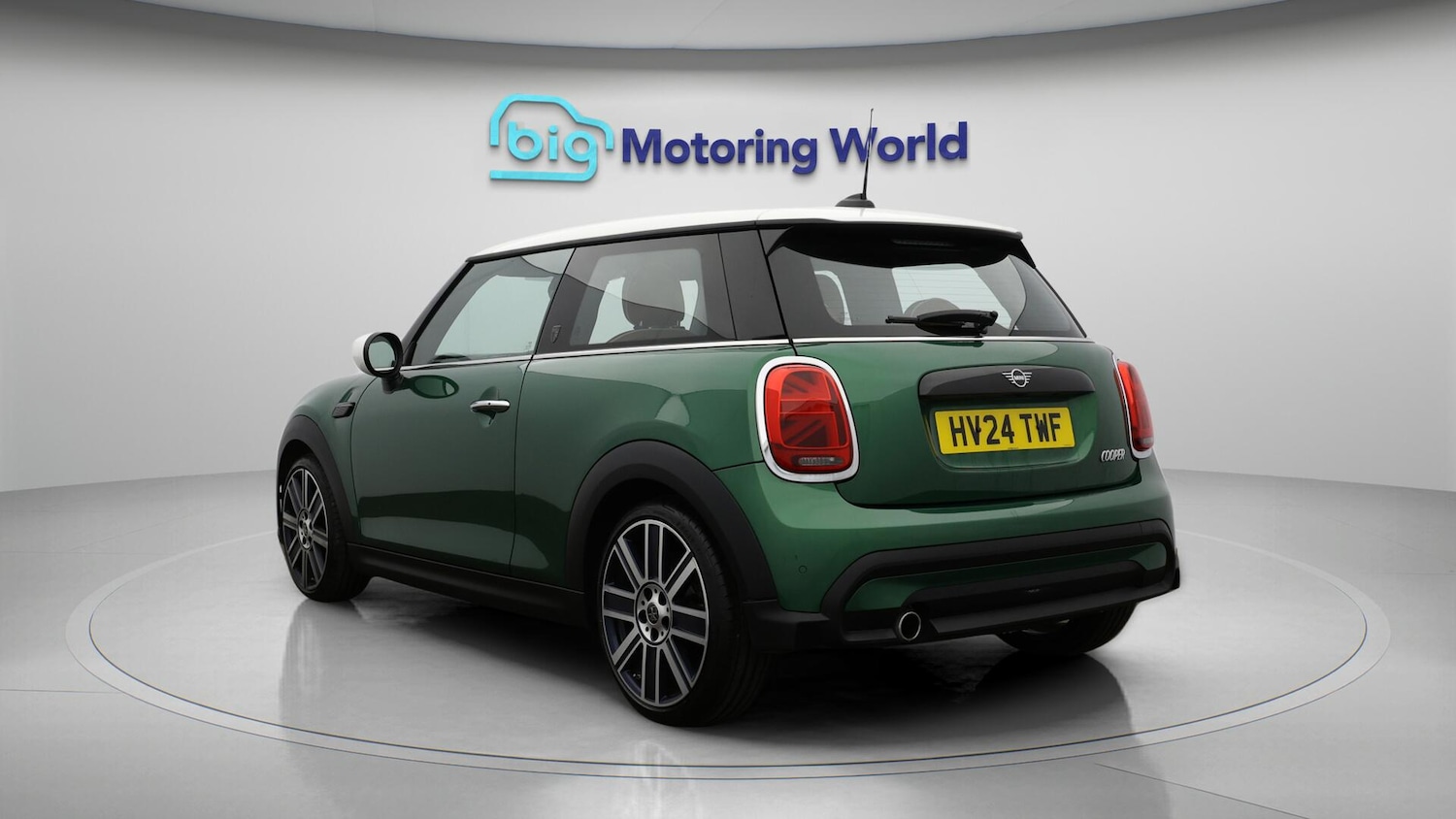 Used MINI Hatch 2024 for sale - 76360265: Photo 6