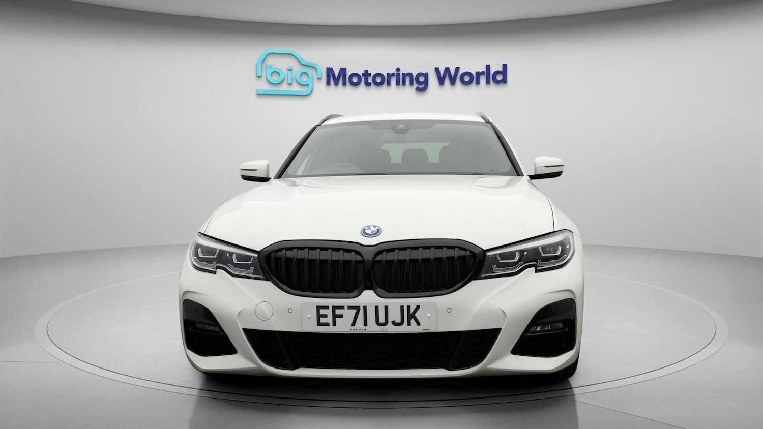 Used BMW 3 Series for sale - 77489821: Photo 2